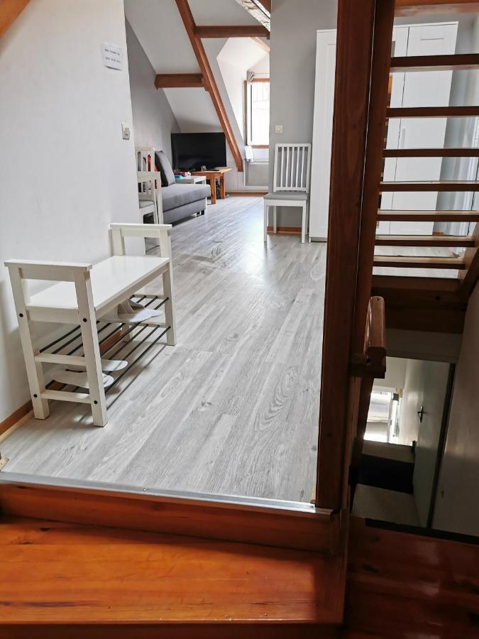 Elegance & Confort - Appart Pres Caves Au Coeur De Реймс Екстериор снимка
