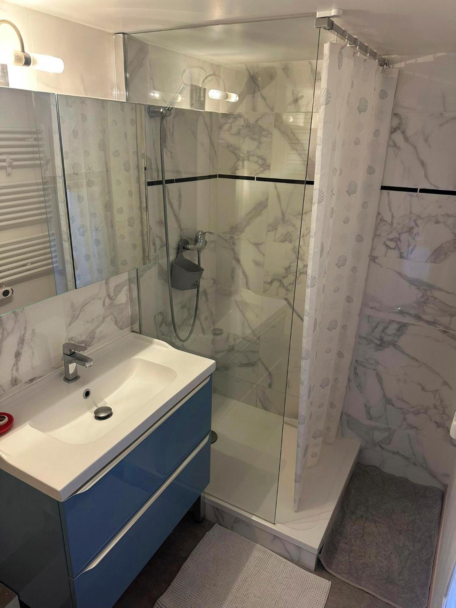 Elegance & Confort - Appart Pres Caves Au Coeur De Реймс Екстериор снимка
